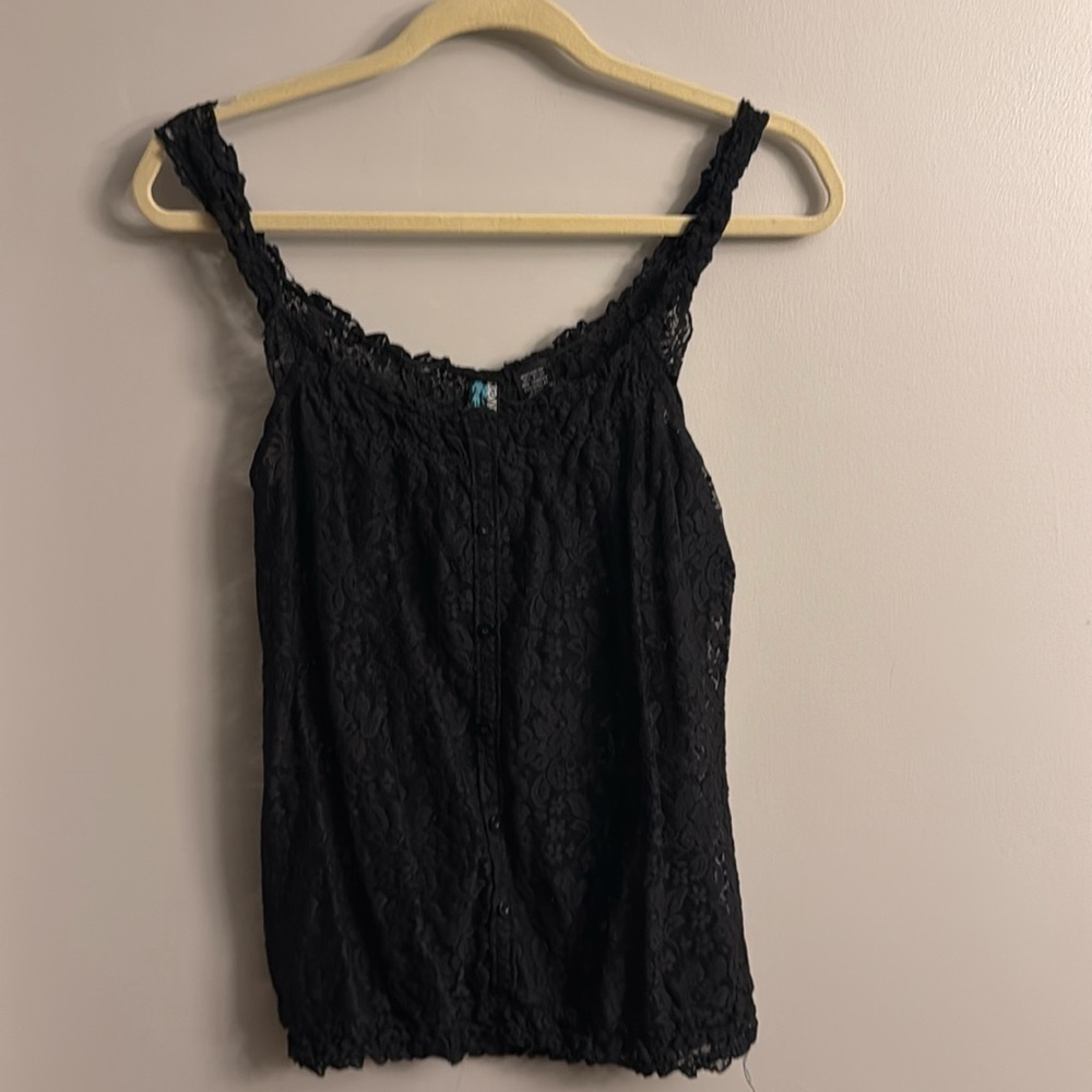 Black lace tank
